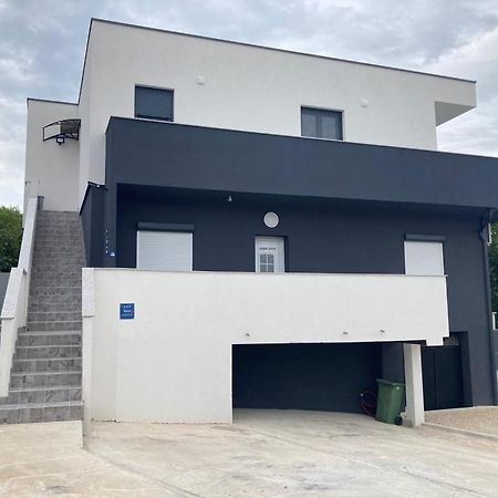 Villa Sole Тисно Экстерьер фото