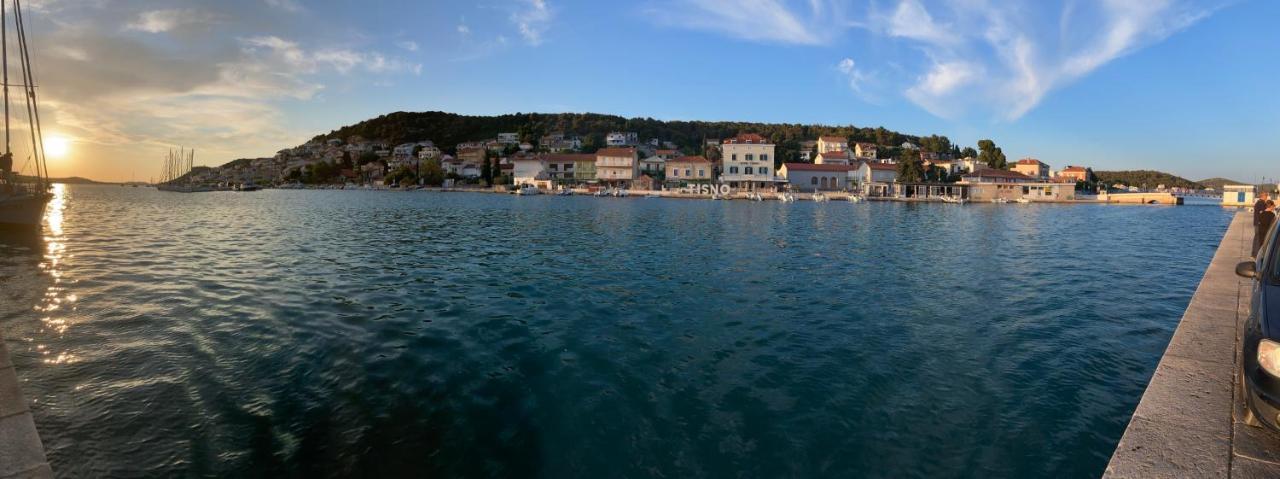 Villa Sole Тисно Экстерьер фото