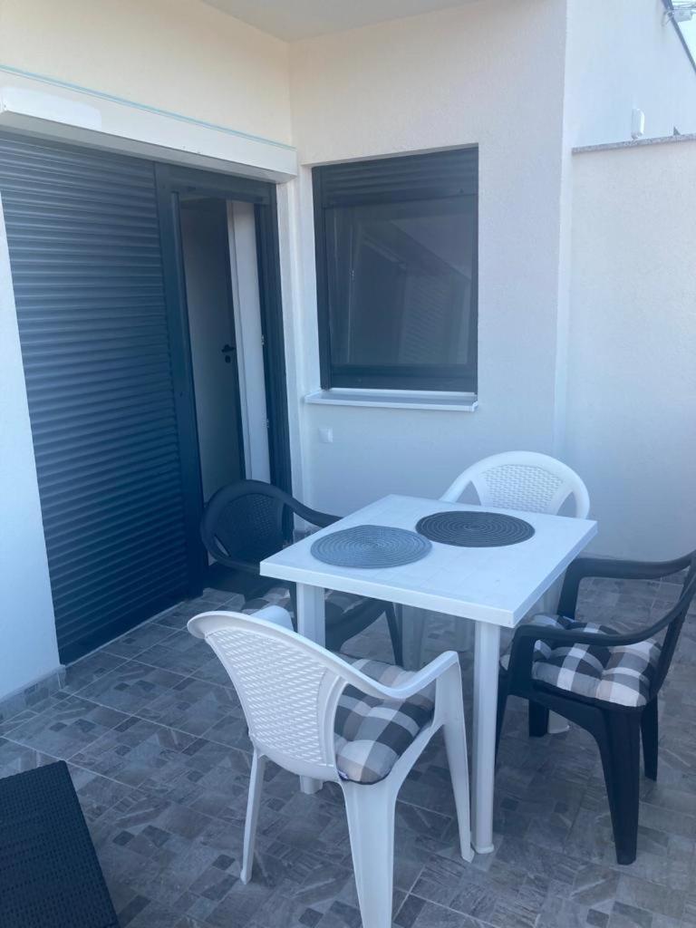 Villa Sole Тисно Экстерьер фото